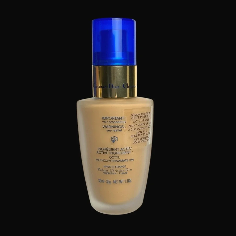 Christian Dior Teint Diorlift Smoothing Anti-Fatigue Foundation SPF 10 Shade 500